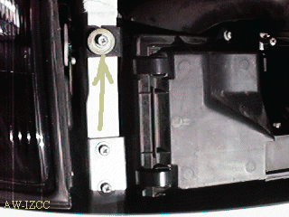 one of four screws to dismount airbox